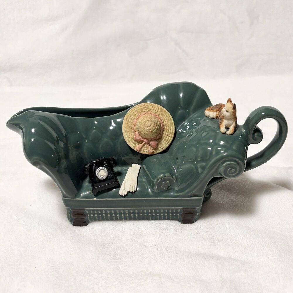 PARK ROSE Glady the Cat Sofa Pitcher Figurine England Otagiri w/ COA Vintage